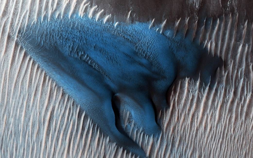 Fotogalerie / Fascinující pohledy na povrch Marsu / NASA / 12