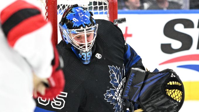 Petr Mrázek (Toronto Maple Leafs)