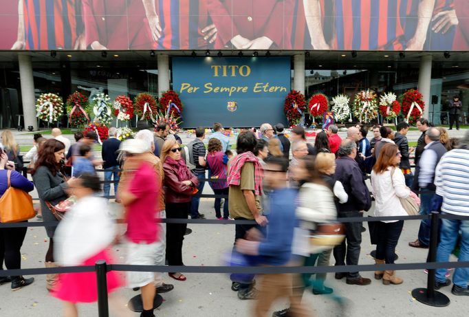 Pieta v Barceloně za zemřelého trenéra Tita Vilanovu