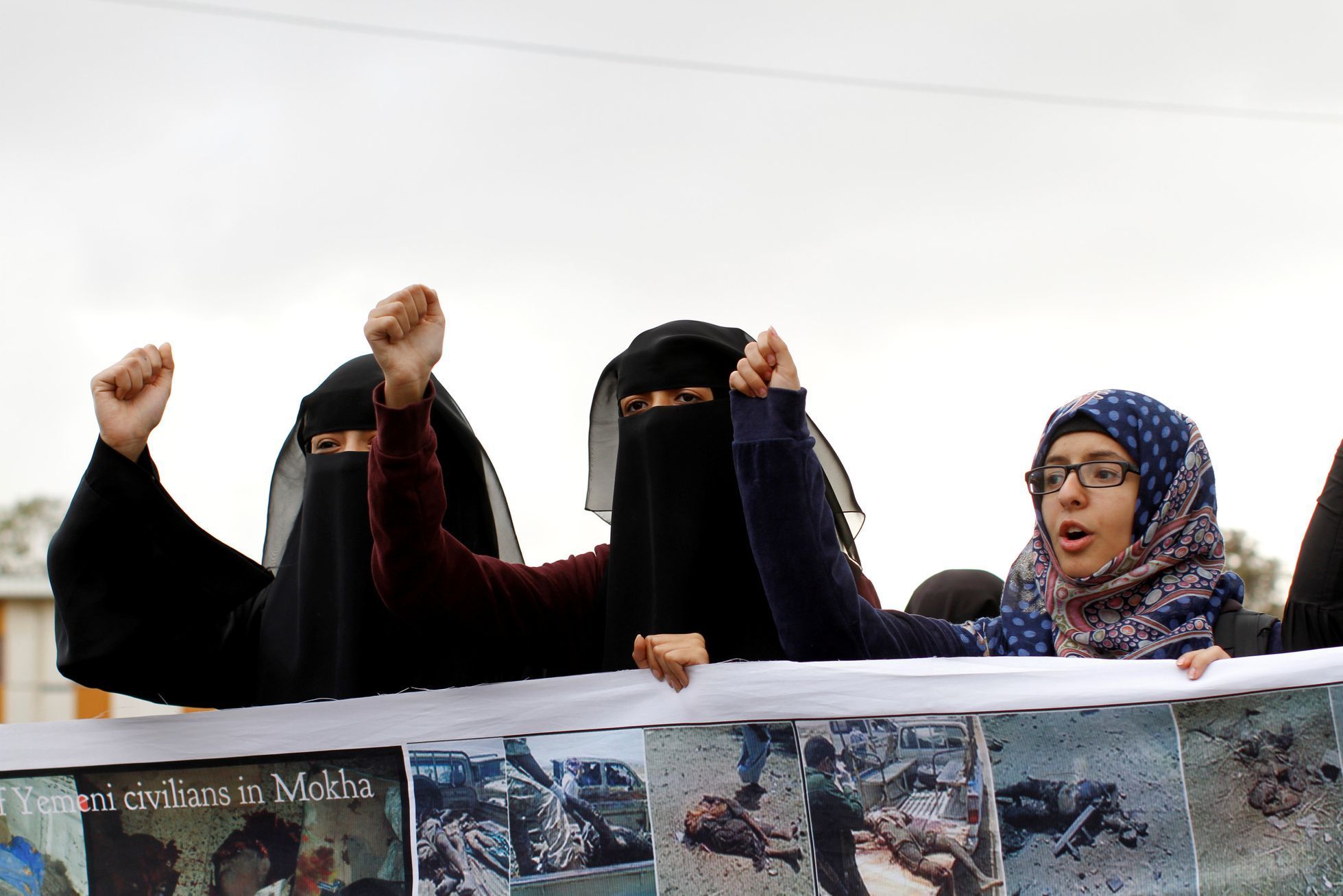 Ženy v Saná během protestu proti Saúdům.
