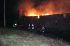 Při požáru domu v Chlístově na Třebíčsku uhořeli dva lidé a pes