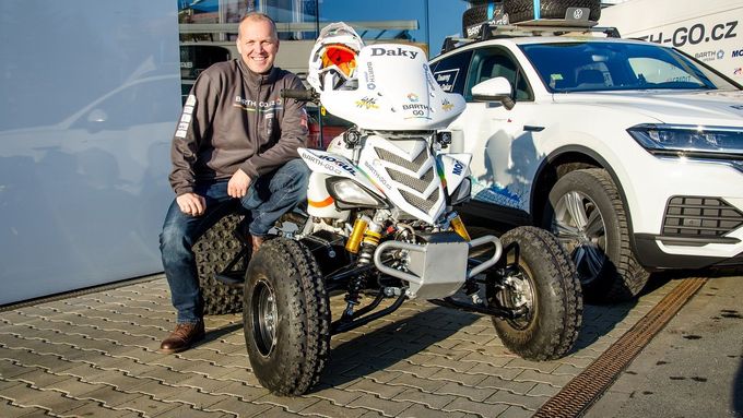 Zdeněk Tůma se svojí čtyřkolkou před Rallye Dakar 2020