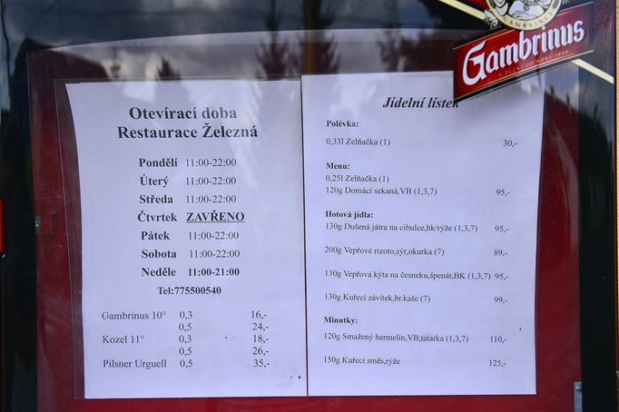 Nyní je zde restaurace legálně: V roce 2013 uběhla pětiletá doba, kdy obec musela plnit podmínky dotace. Vzápětí část  budovy pronajala.