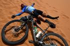 Náročný šestidenní závod bikerů na horských kolech Titan Desert se v marocké poušti jezdí už od roku 2006.