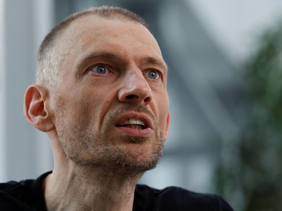 Běloruský opozičník Sjarhej Cichanouský během rozhovoru s agenturou Reuters ve Vilniusu, 1. července 2025.