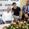 Miloš Zeman na autogramiádě 19.6.2024 knihy Spiknutí od Luboše Procházky a Radima Panenky v knihkupectví Luxor