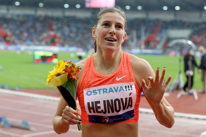 Zlatá tretra 2015: Zuzana Hejjnová (400 m přek.)