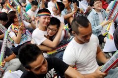 Tchajwanský ústavní soud podpořil sňatky homosexuálů, učinil tak jako první v Asii