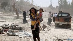 Severosyrské Aleppo po bombardování barelovými bombami