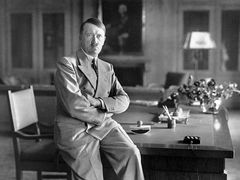 Hitler na snímku z roku 1933.