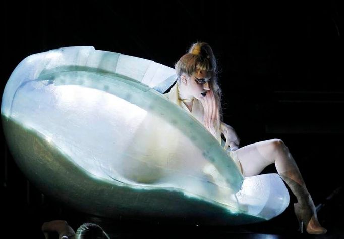 Grammy 2011 - Lady GaGa