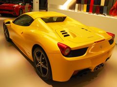 V kategorii nejvýkonnějších motorů zvítězil ten z modelu Ferrari 458 Italia.