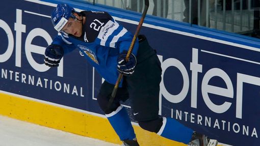 Finland's Jori Lehtera celebrates his goal against the Czech Republic during their men's ice hockey World Championship semi-final game at Minsk Arena in Minsk May 24, 201