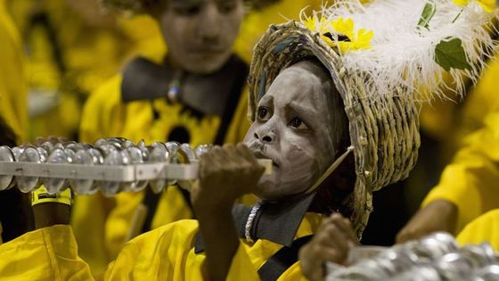 Rio de Janeiro znovu tančí v rytmu samby