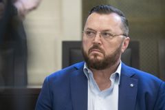 Soud potrestal podnikatele Jana Kočku za vydírání se zbraní v ruce