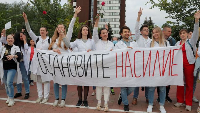 Běloruští lékaři protestují proti režimu prezidenta Lukašenka.