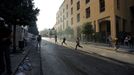 Demonstranti v Bejrútu házeli kameny na příslušníky bezpečnostních složek, kteří zablokovali ulice vedoucí k libanonskému parlamentu.