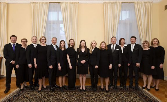 Současná finská vláda. Ve finské vládě je kromě premiérky také 11 ministryň a 7 ministrů.