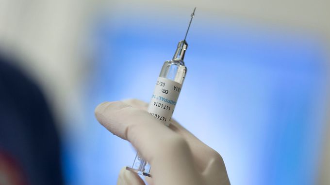 V České republice podle Státního zdravotního ústavu na chřipku ročně umírá asi 1500 lidí. Podle ČT se proti chřipce nechává očkovat asi osm procent lidí, v rizikových skupinách jde zhruba o pětinu.