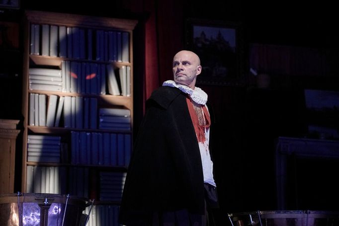 Martin Matejka jako Johan, který se ujme osiřelé role Fausta.