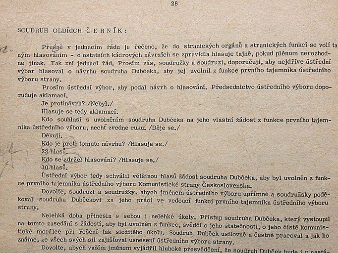 Kdo souhlasí s návrhem na odvoláním Alexandra Dubčeka? Děkuji, návrh byl přijat