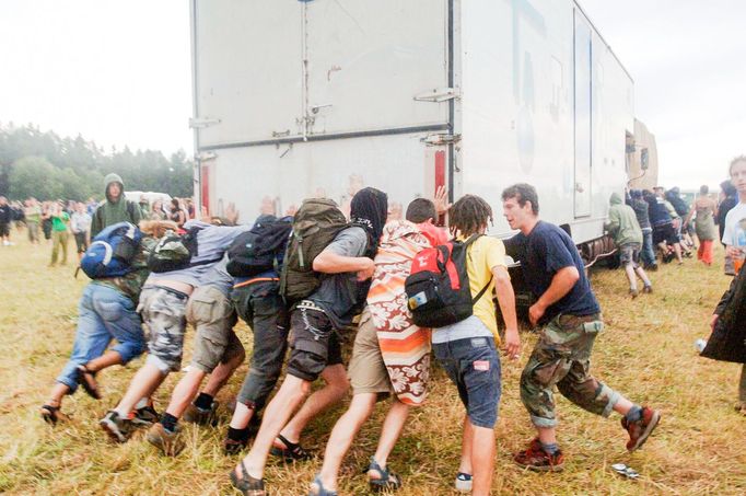 CzechTek 2005 byla legendární technoparty u Mlýnce, kterou ukončil kontroverzní policejní zásah. Ten vyvolal širokou veřejnou a politickou reakci.