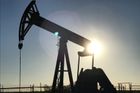 Role se obrací. Evropa se kvůli ropě a plynu bojí, že Trump podepíše zpřísněné sankce vůči Rusku