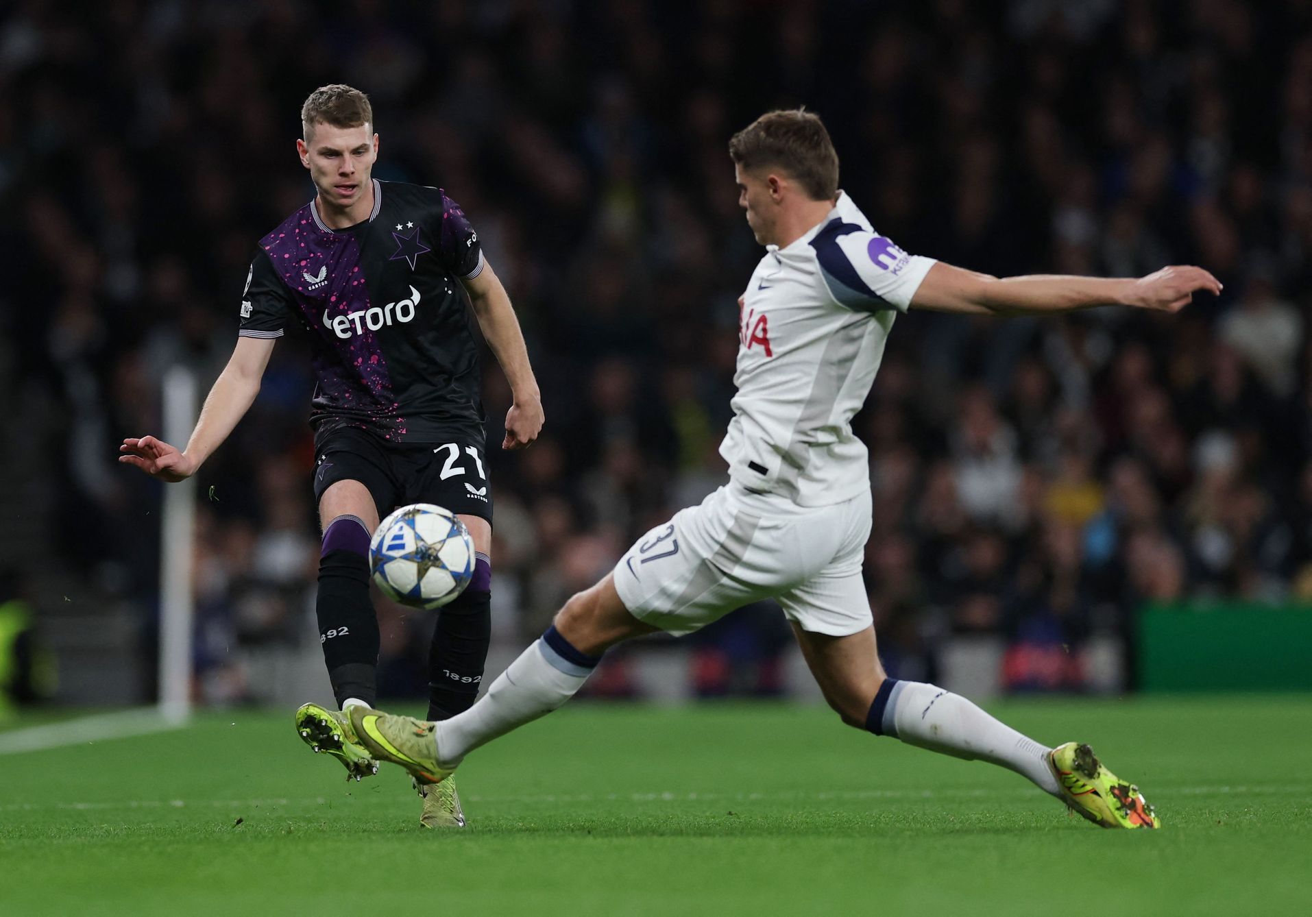 Tottenham - Slavia (Liga mistrů)