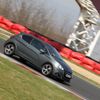 Peugeot 208 GTI - 12 bok na okruhu