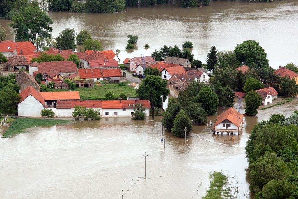 Letem nad zatopeným světem