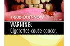 Tabákové firmy daly odpudivé výstrahy s nádory k soudu