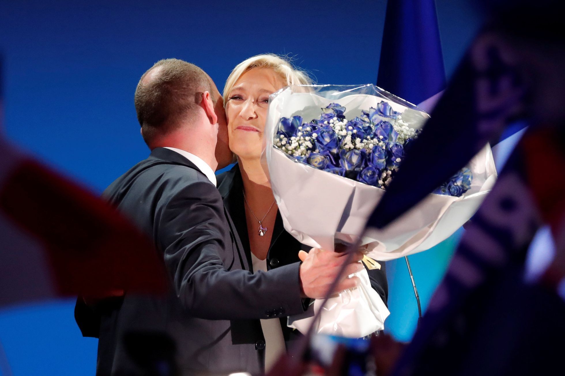 Francie volby 2, Marine Le Pen slaví
