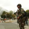 Vojáci v Chile po zemětřesení