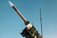 NATO rozmístí rakety Patriot na turecko-syrské hranici