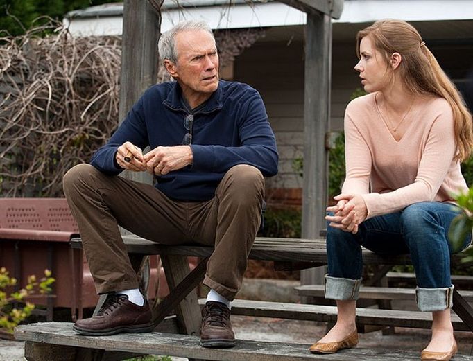 Clint Eastwood ve filmu Zpátky ve hře, 2012.