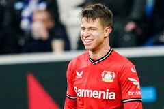 Leverkusen začal čtvrtfinále EL remízou 1:1 se Saint-Gilloise, Hložek střídal