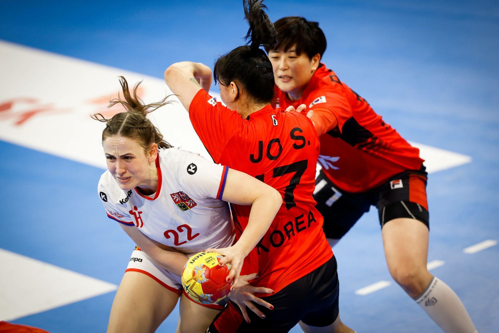 Markéta Hurychová v zápase s Koreou na MS 2021