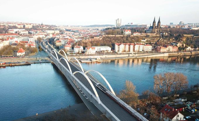 Správa železnic vybrala budoucí podobu mostu na pražské Výtoni.