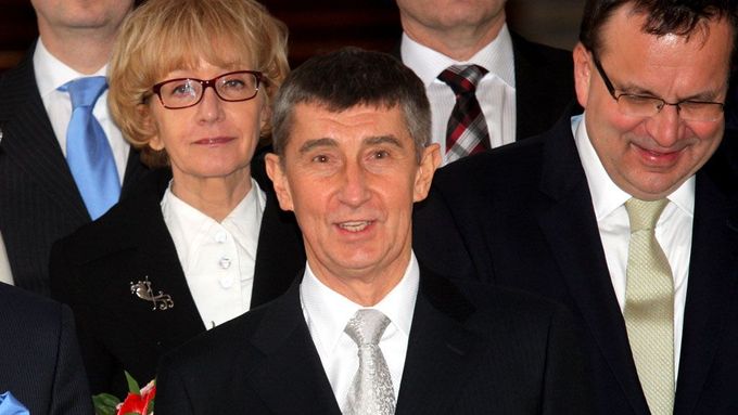 New Finance Minister Andrej Babis (center)