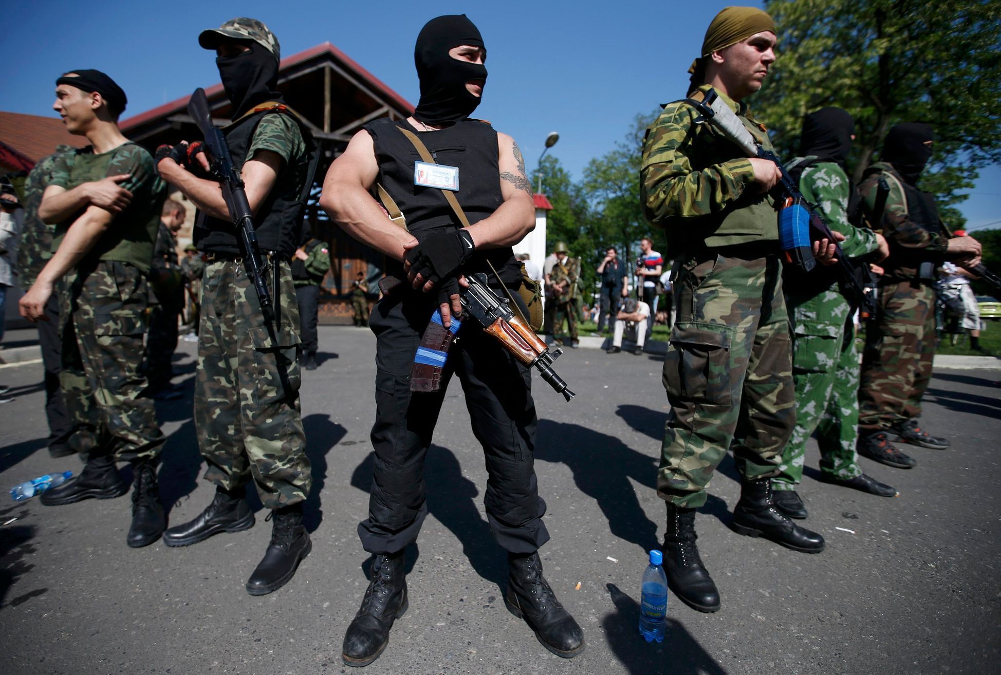 Ukrajina - Doněck - separatisté - ozbrojenci - Achmetov