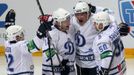 Hokejisté Dynama Moskva (zleva) Michail Anisin, Filip Novák, Alex Ovečkin a Maxim Solovjov se radují z gólu v utkání KHL 2012/13 proti Lvu Praha.