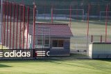 V sezoně jsou dva tréninky týdně v tomto areálu přístupné veřejnosti. V létě se na Ribéryho a spol. chodí dívat až 5000 lidí. Samozřejmě zdarma.