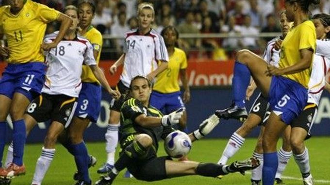 Jaký bude ženský fotbal na olympiádě?