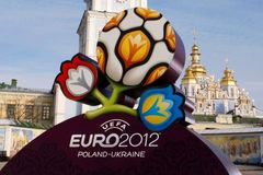 Logo Eura 2012: Polsko-ukrajinský fotbalový květ
