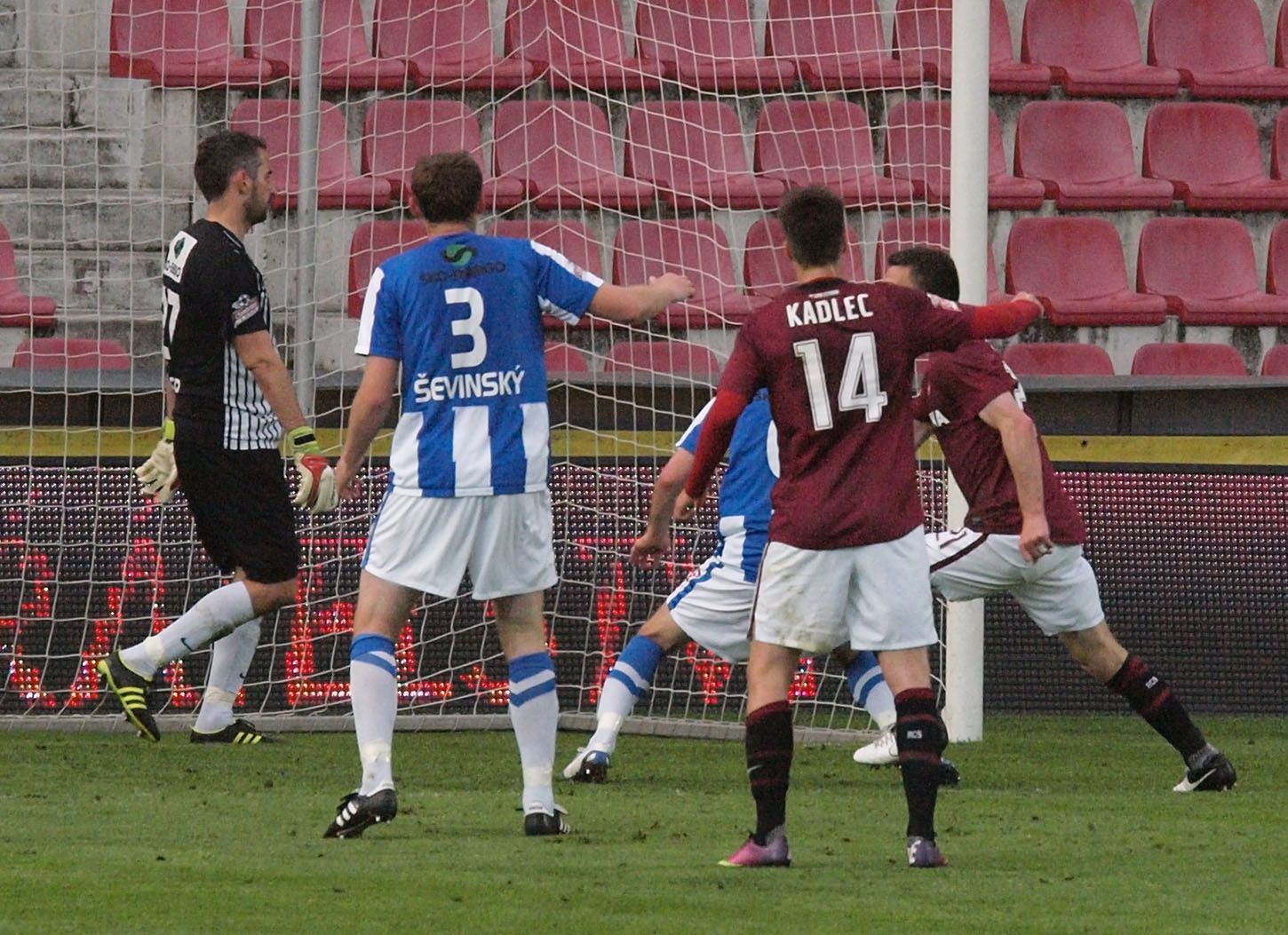 Fotbal, Gambrinus liga, Sparta - Mladá Boleslav: gól Sparty na 0:1