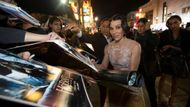 Evangeline Lilly proslavil seriál Ztraceni, v Hobitovi si zahrála elfku Tauriel.