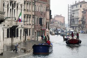 Foto: Benátky jsou pod vodou. Podívejte se