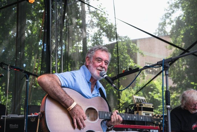 Michal Prokop na letošním ročníku festivalu Krásný ztráty Live.