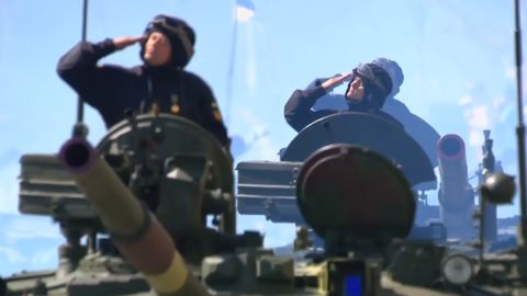 Ukrajina oslavuje Den nezávislosti. Armáda ukázala nová obrněná vozidla