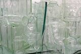 T. Cragg: Clear Glass Stack, 2000, detail